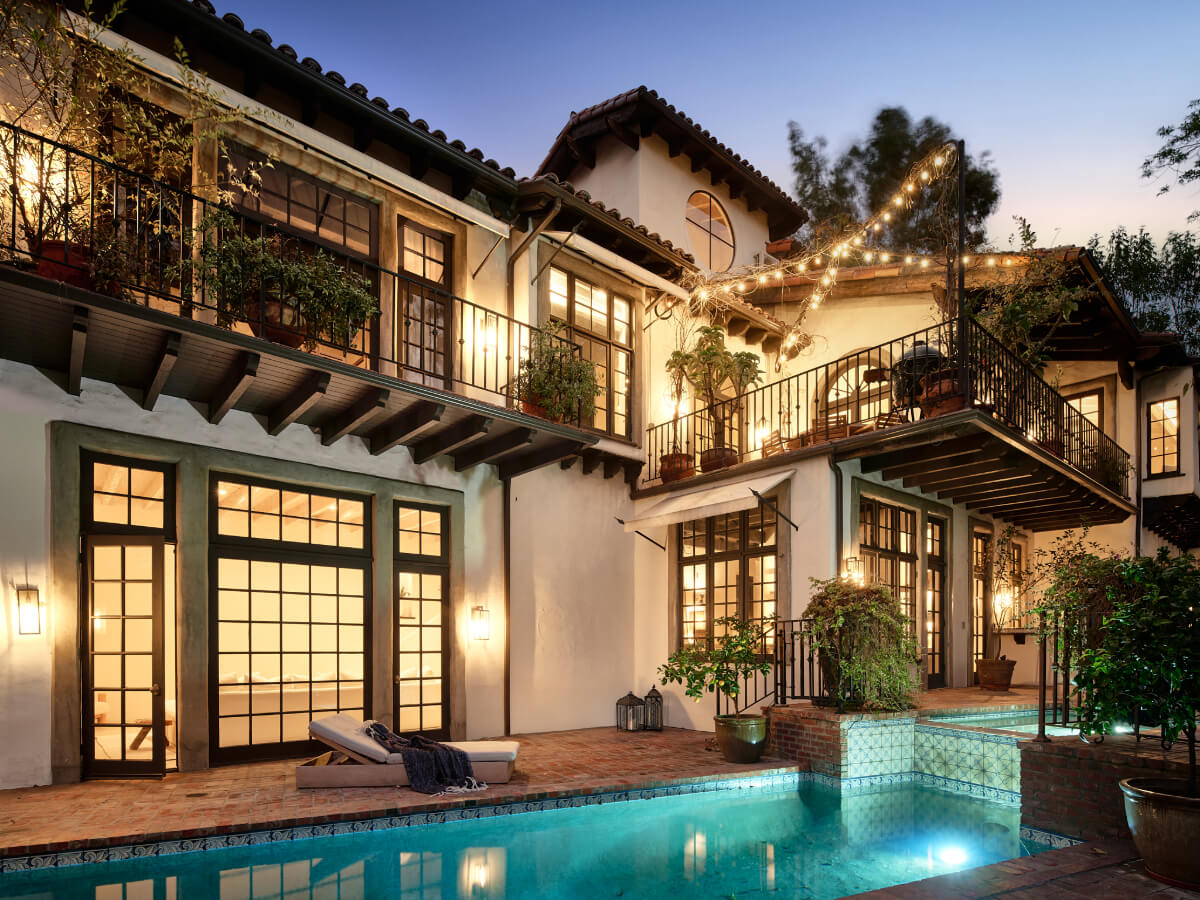 12 Tulum-Inspired Interiors in a Spanish Californian Home