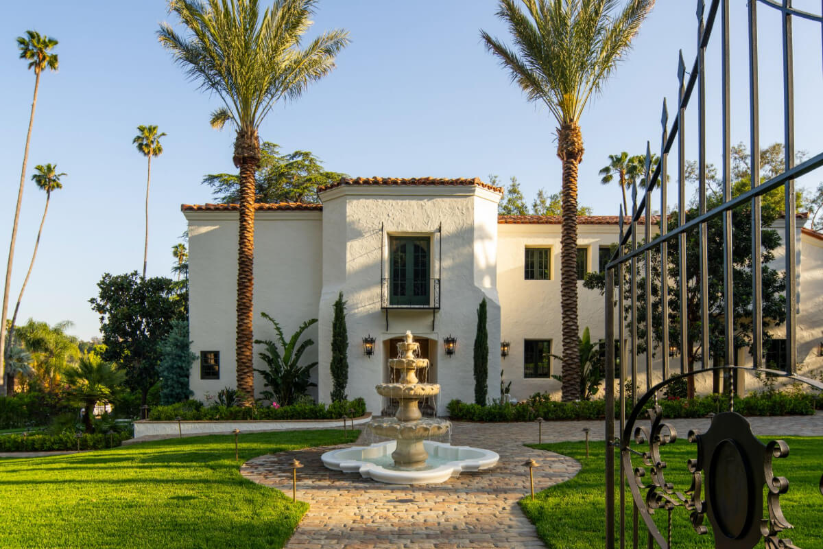 1930s house architect Paul R. Williams A Reimagined Spanish Colonial Revival Estate in Los Angeles