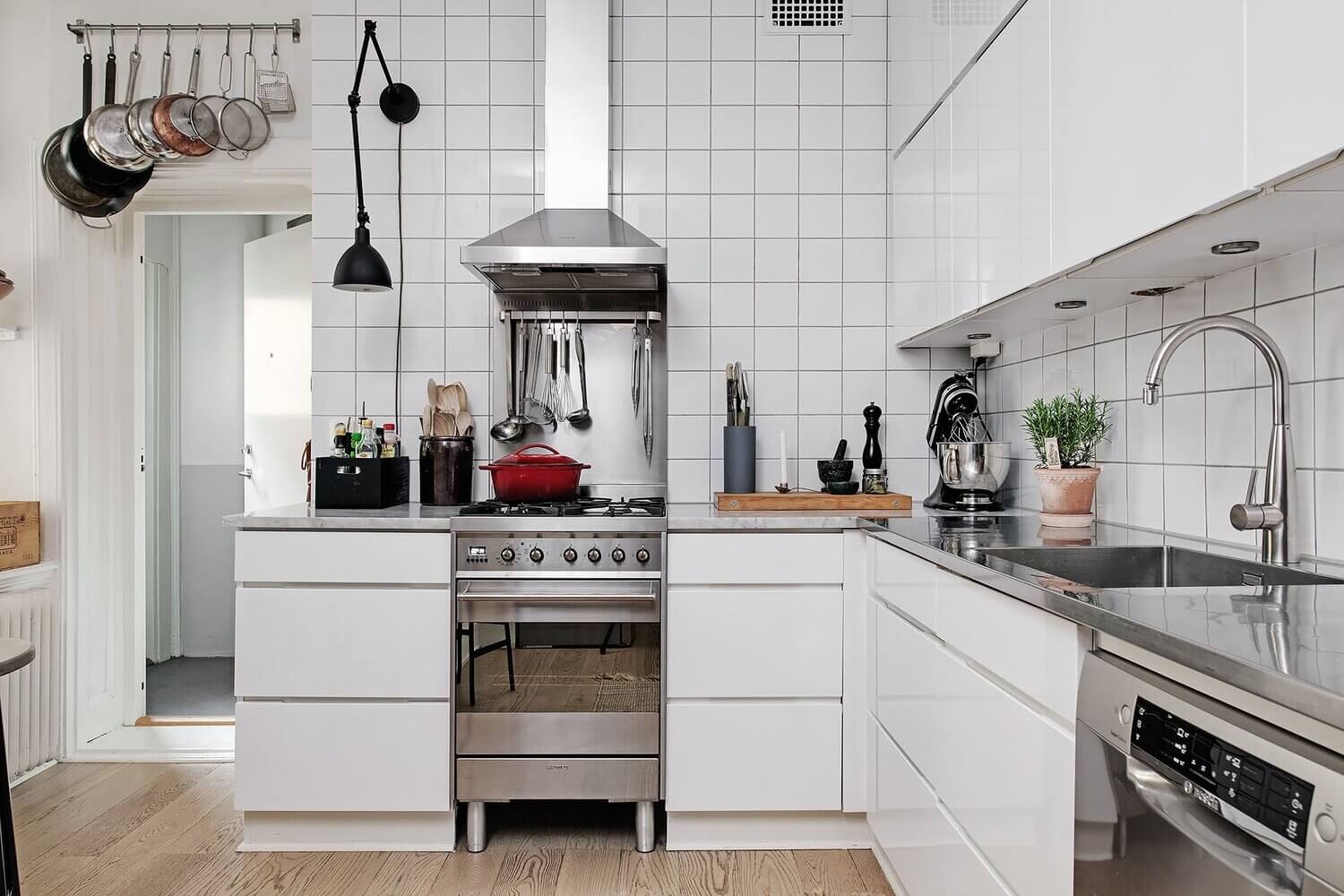 AScandinavianApartmentDecoratedwithBrightPopsofColor TheNordroom10 A Scandinavian Apartment Decorated with Bright Pops of Color