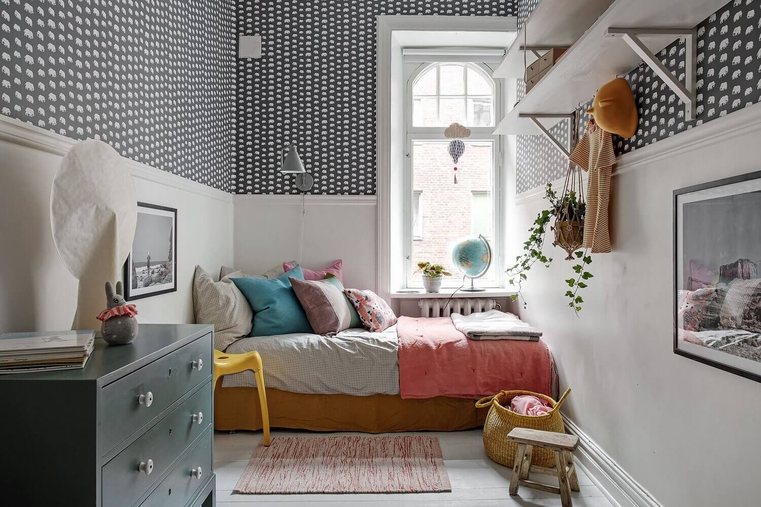 AScandinavianApartmentDecoratedwithBrightPopsofColor TheNordroom16 A Scandinavian Apartment Decorated with Bright Pops of Color