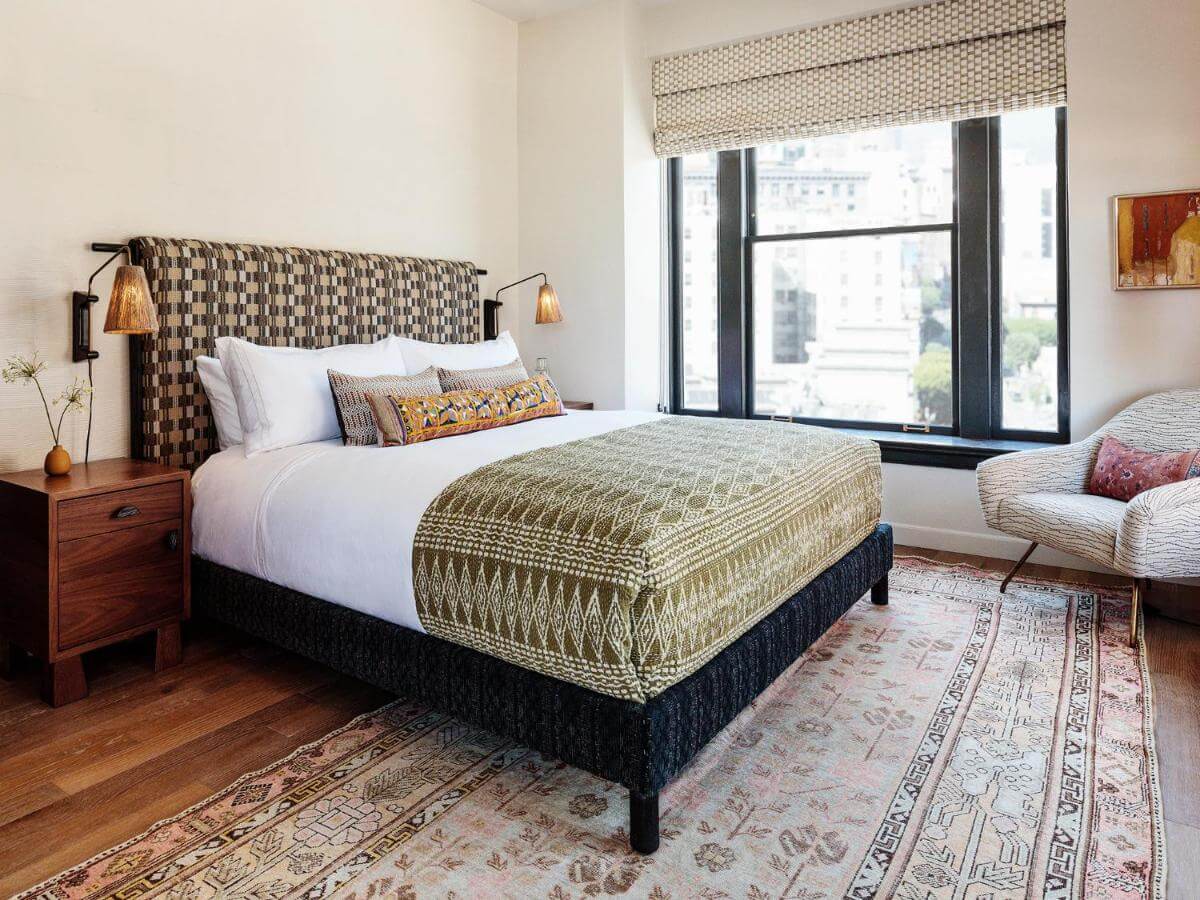 bedroom-downtown-los-angeles-proper-hotel