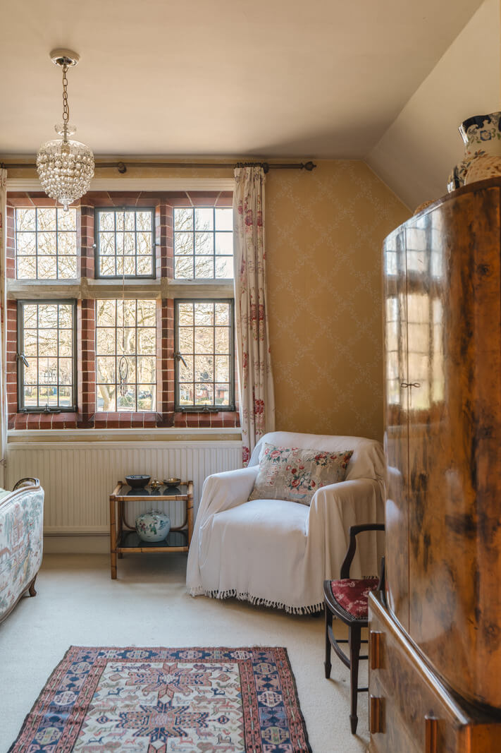 bedroom windows