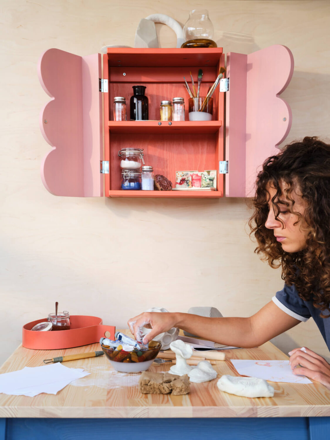 cabinet-with-pink-doors-ikea-OMMJÄNGE-collection-nordroom