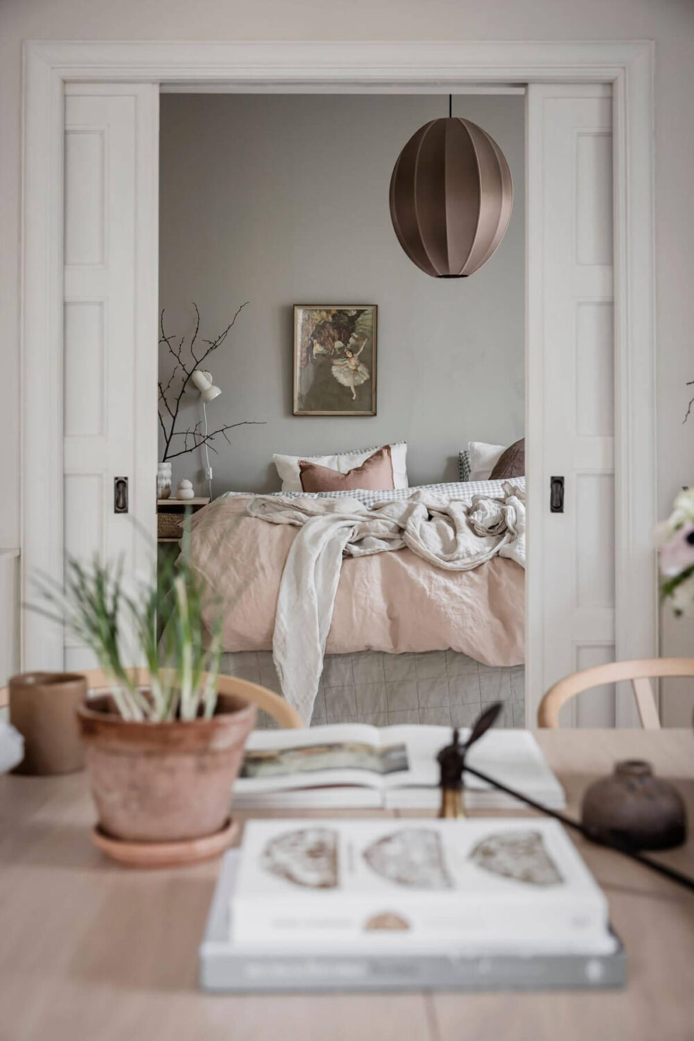 calm bedroom blush bedding