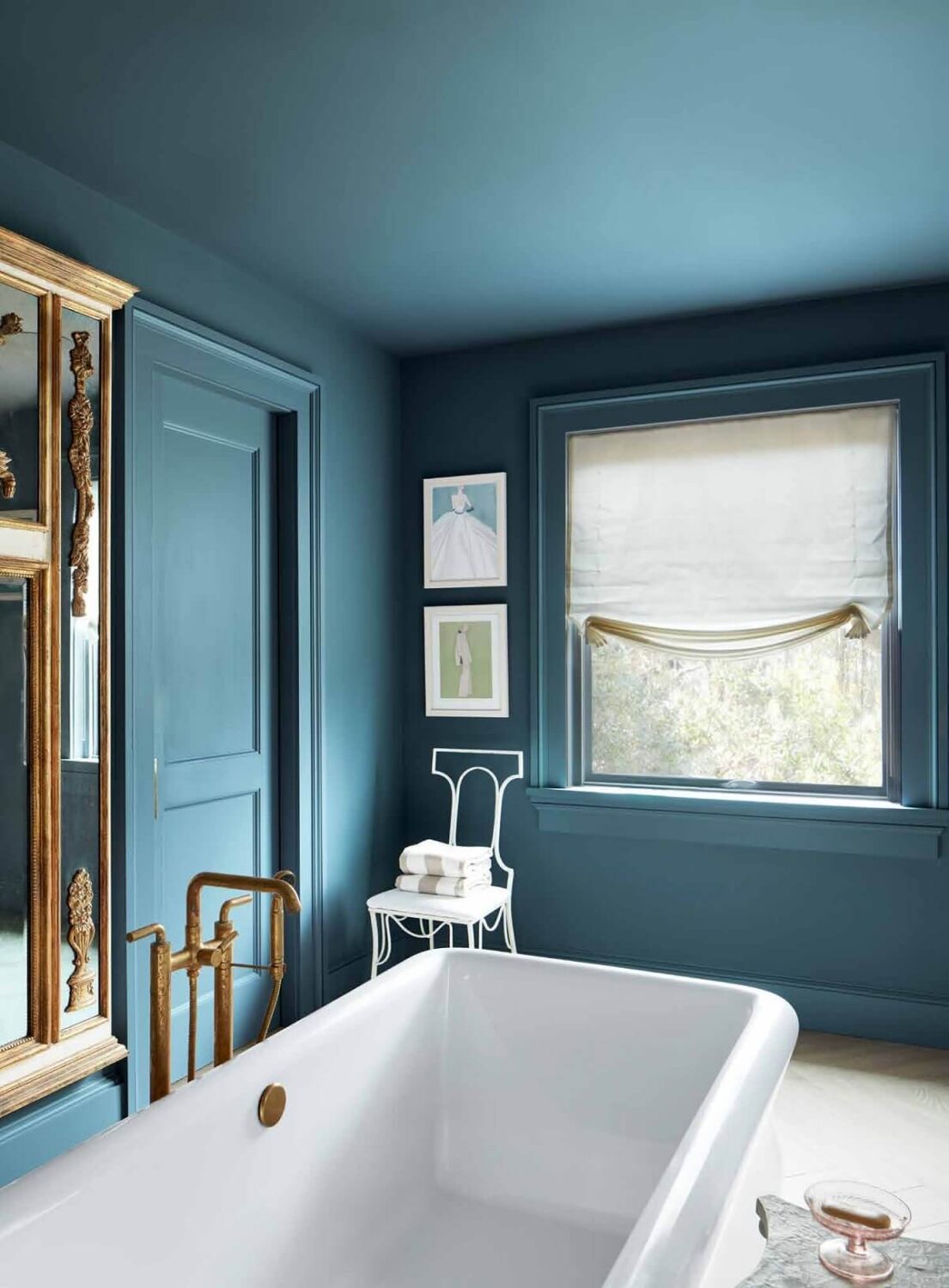 color drenched blue bathroom benjamin moore color of the year 2025 cinnamon slate nordroom