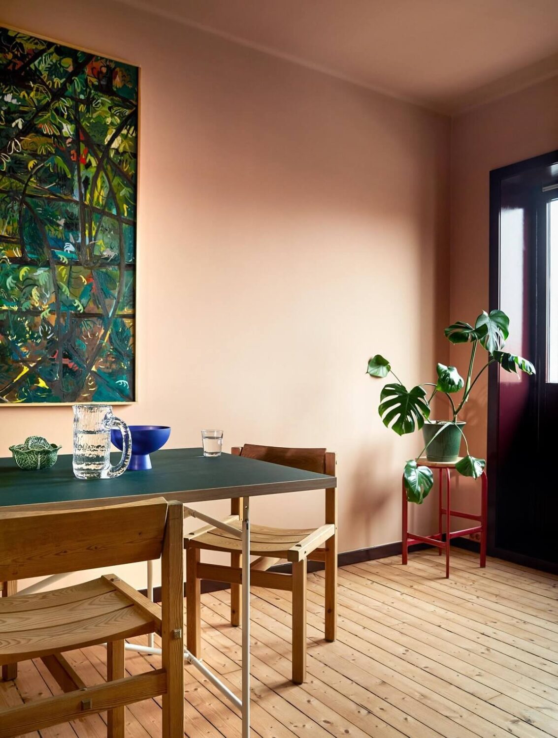 color drenched room nordroom Trend Alert: 36x Color-Drenched Rooms