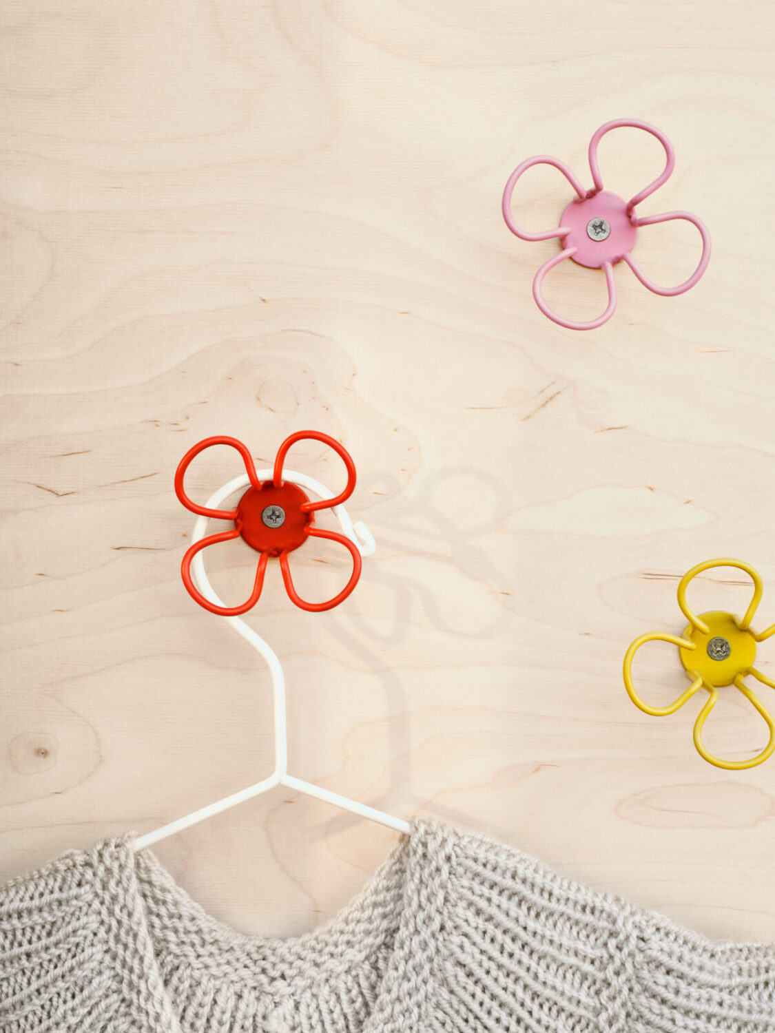 colorful-knobs-ikea-OMMJÄNGE-collection-nordroom