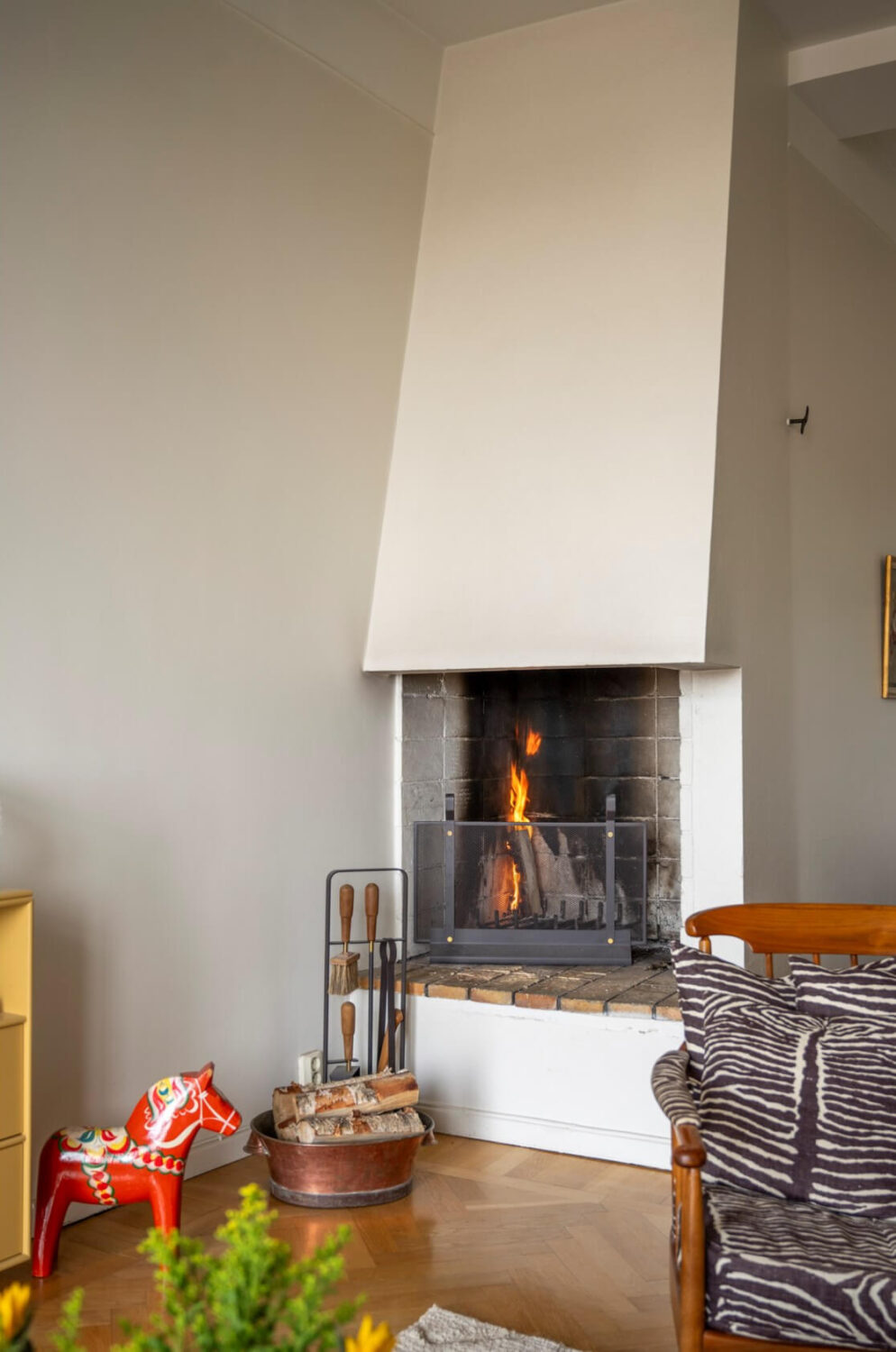 corner fireplace