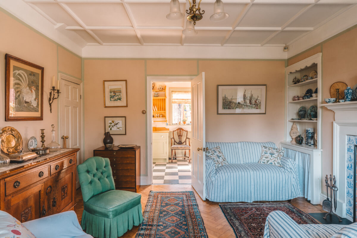 cottage living room