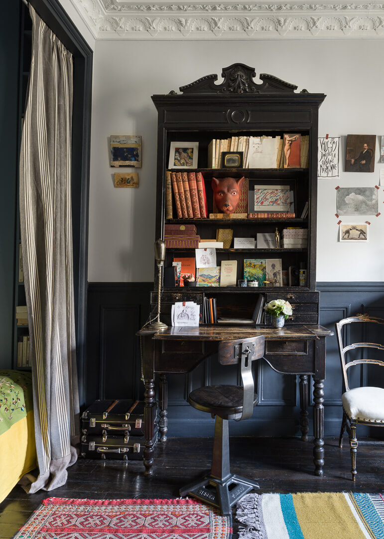 curtain-divder-bed-nook-antique-desk-studio-paris-nordroom