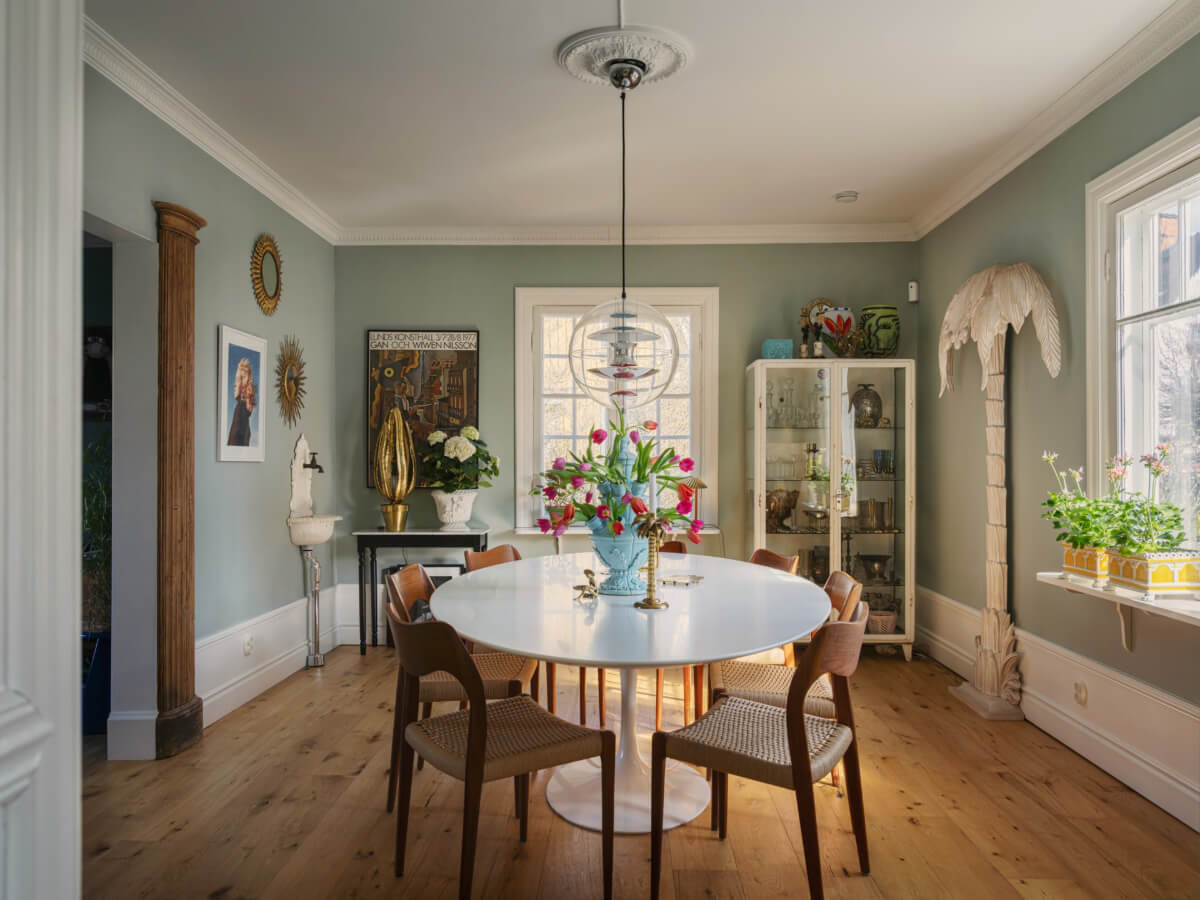 dining room