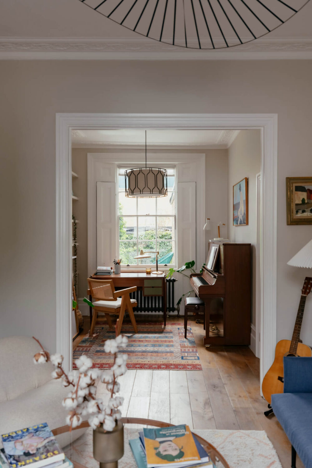 double living space large windosws