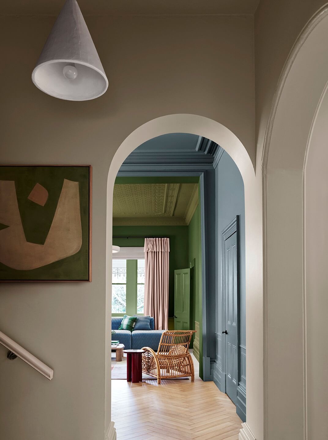 Dulux_Colour_Forecast_2024_Journey_palette_arched-doorway-nordroom