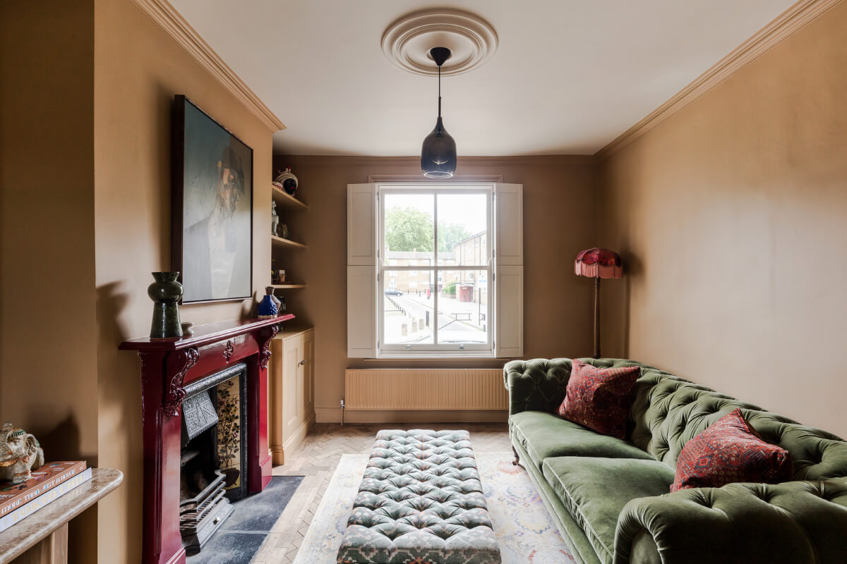 earth-colored living room cherry red fireplace