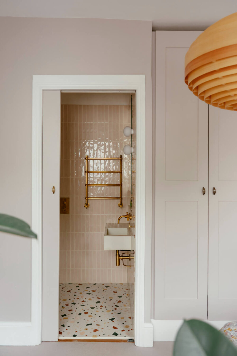 en-suite bathroom terrazzo floor tiles