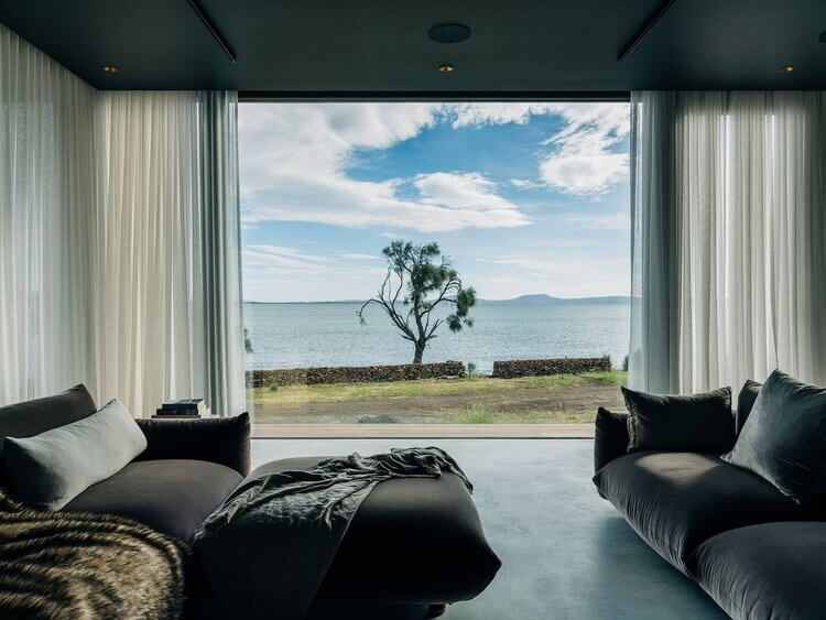 eton-beach-house-stylish-holiday-cottages-tasmania-nordroom