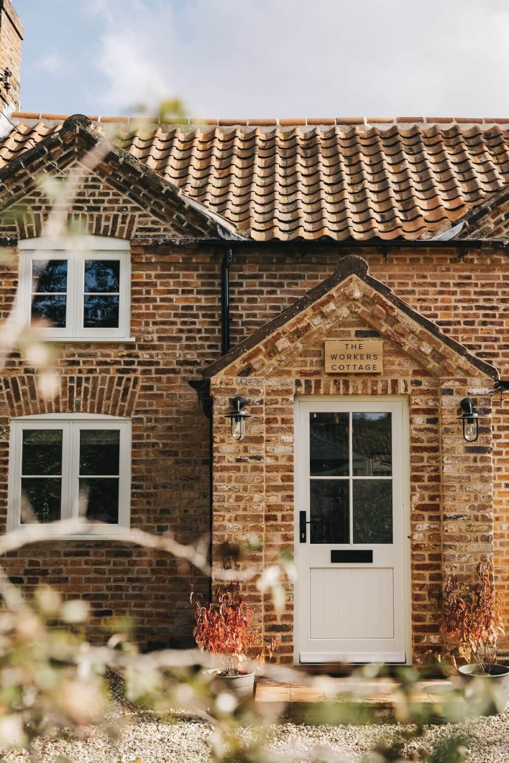 exterior-the-workers-cottage