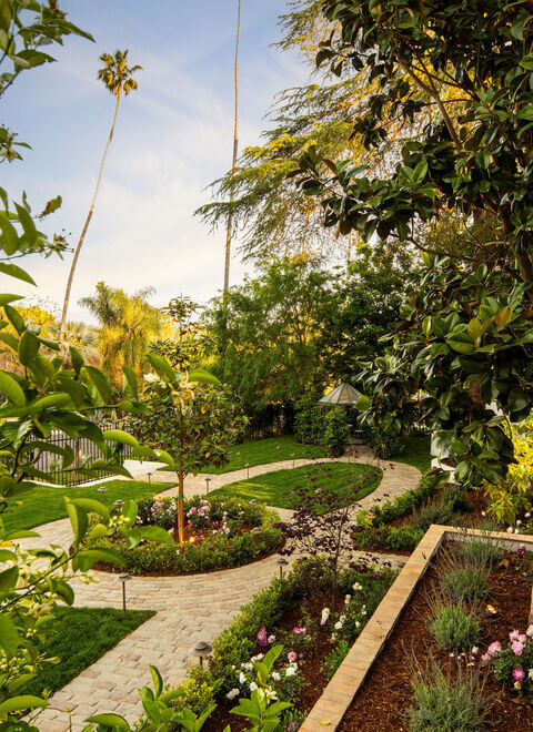 garden 1930s home