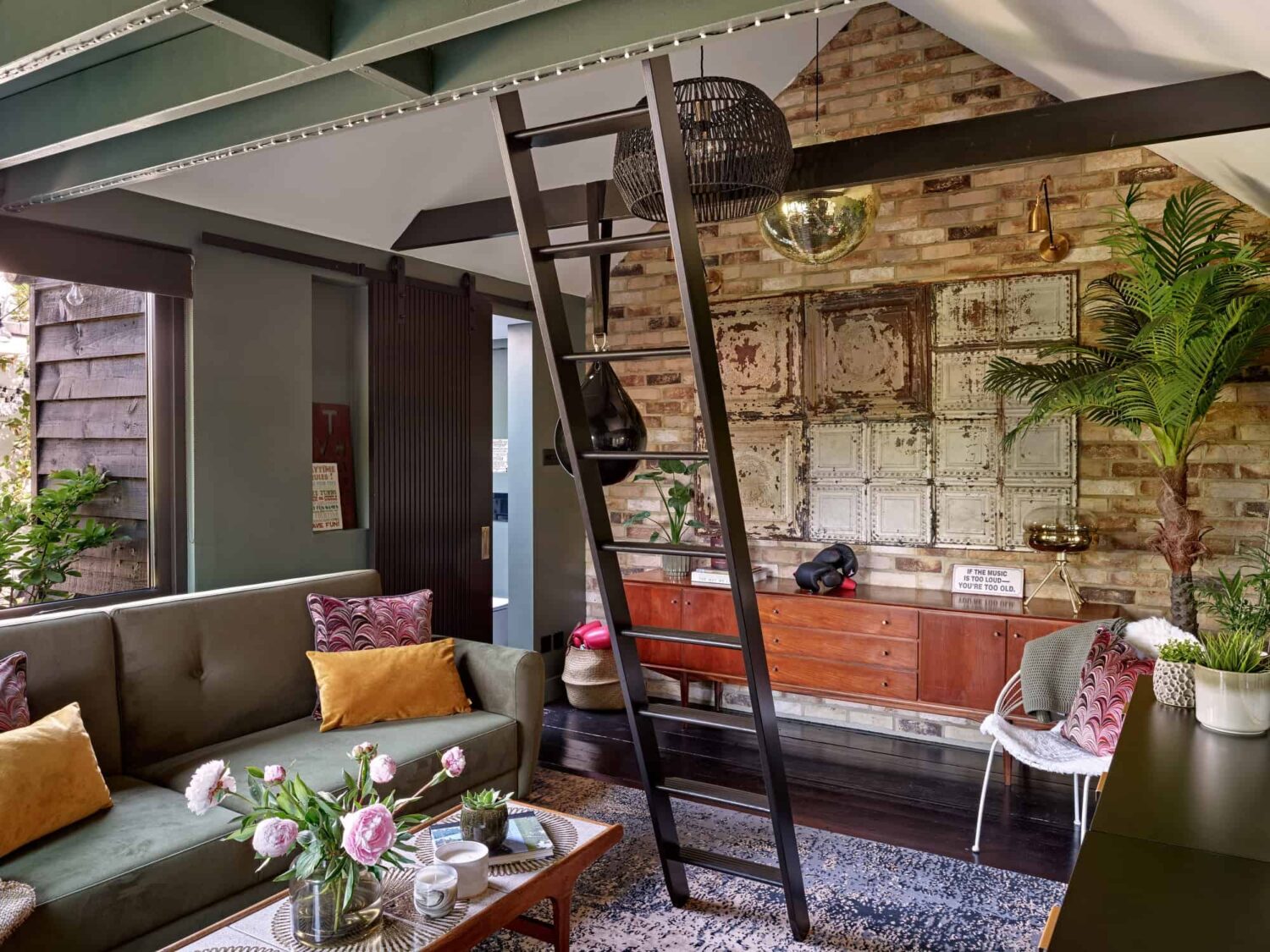 garden cottage guest house with loft bed