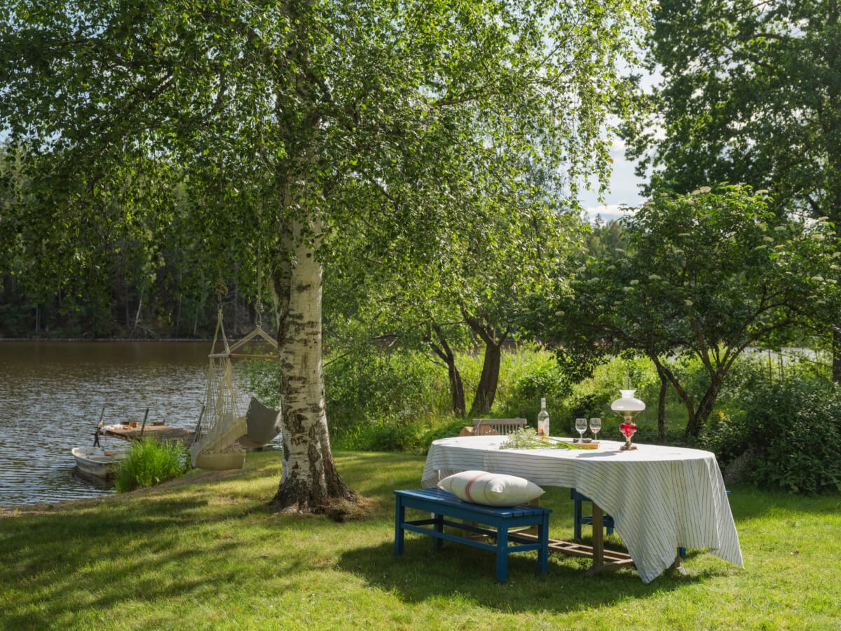garden table