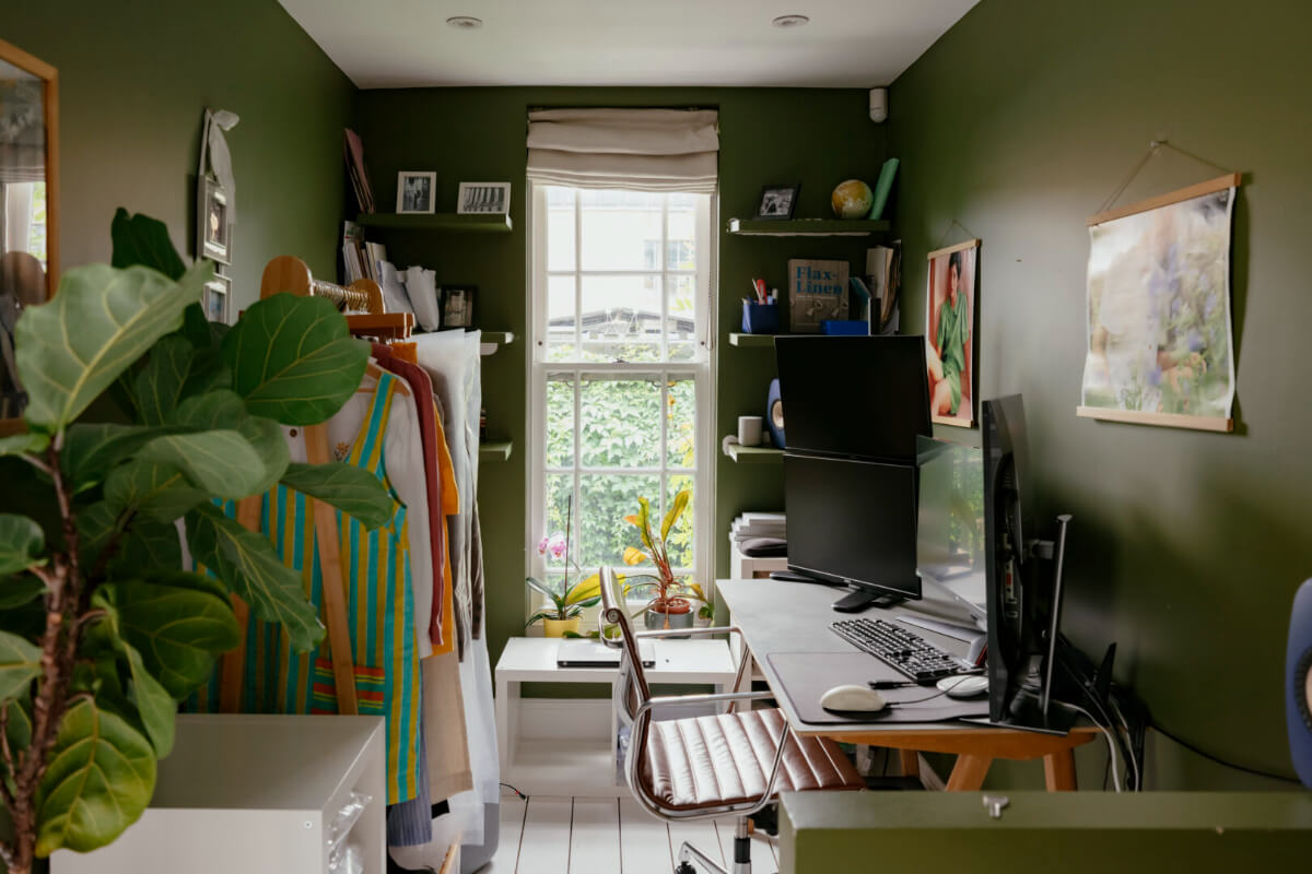 green home office