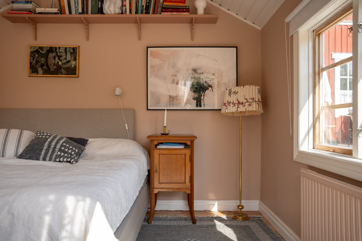guest house bedroom