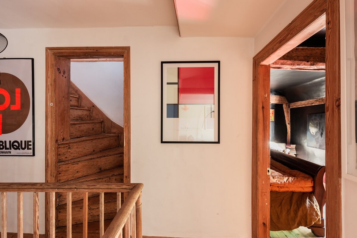 hallway rustic wooden elements