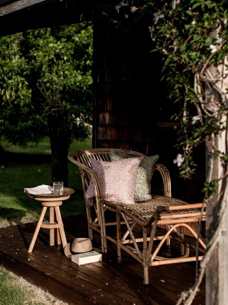 hand-built-eco-luxe-cottage-tasmania-nordroom
