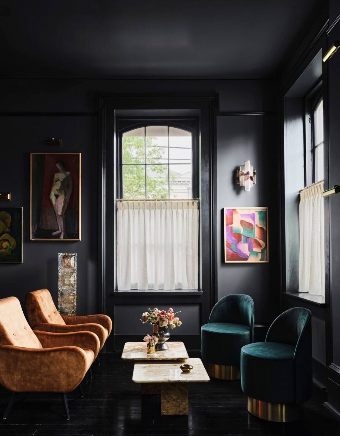 hotel-saint-vincent_new-orleans_lambert-macguire-design-moody-lounge-nordroom