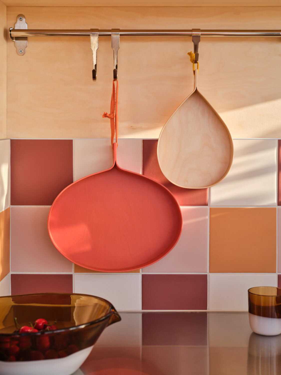 IKEA_OMMJANGE_bricka_PH203405