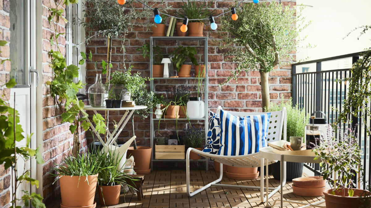 IKEA SKOGSON fatolj PH202054 New IKEA Balcony and Garden Inspiration for Summer 2025