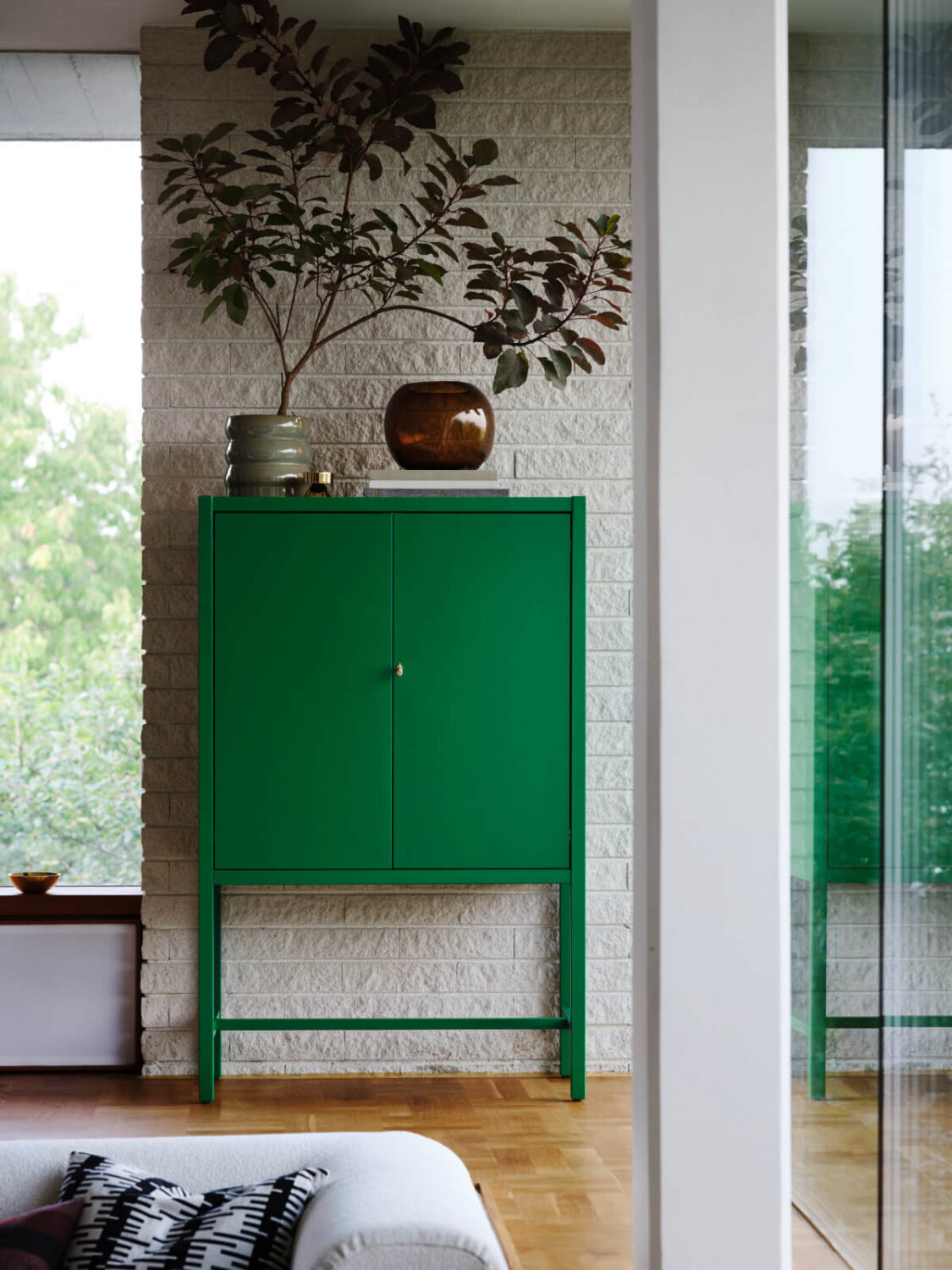 IKEA_STOCKHOLM_skap m dorrar_PH202369