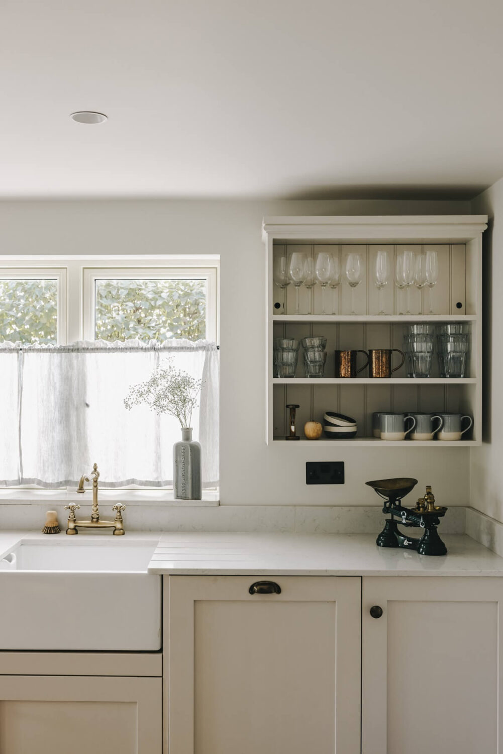 light-kitchen-butler-sink-open-shelves-nordroom