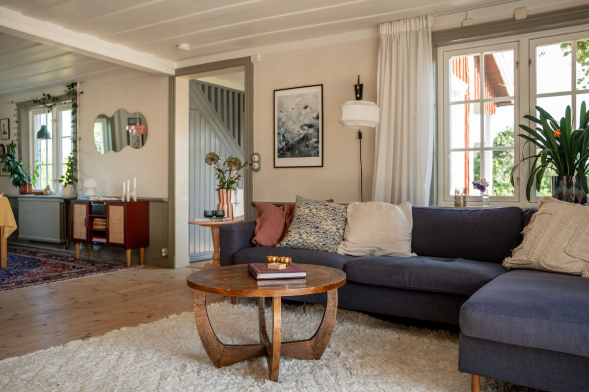 living room detail