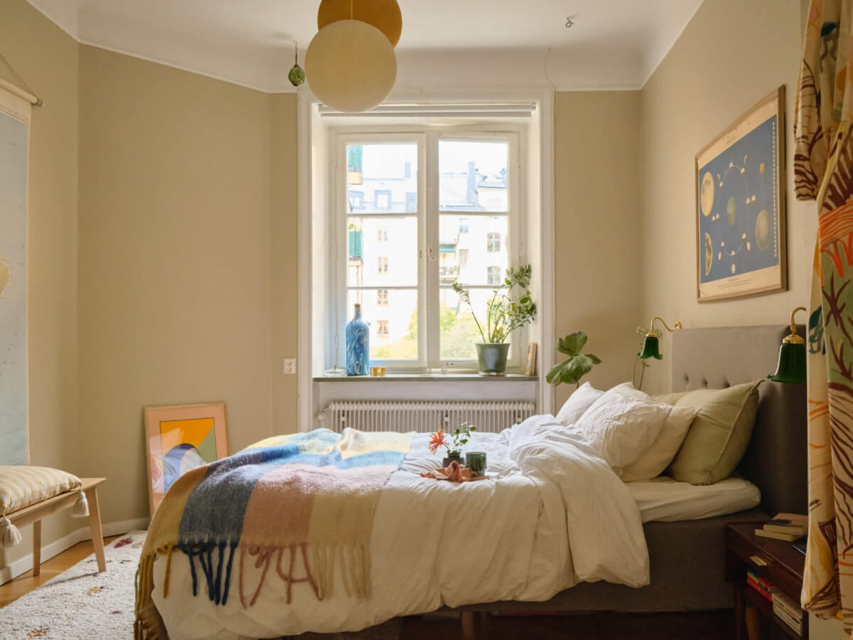 neutral light-colored bedroom