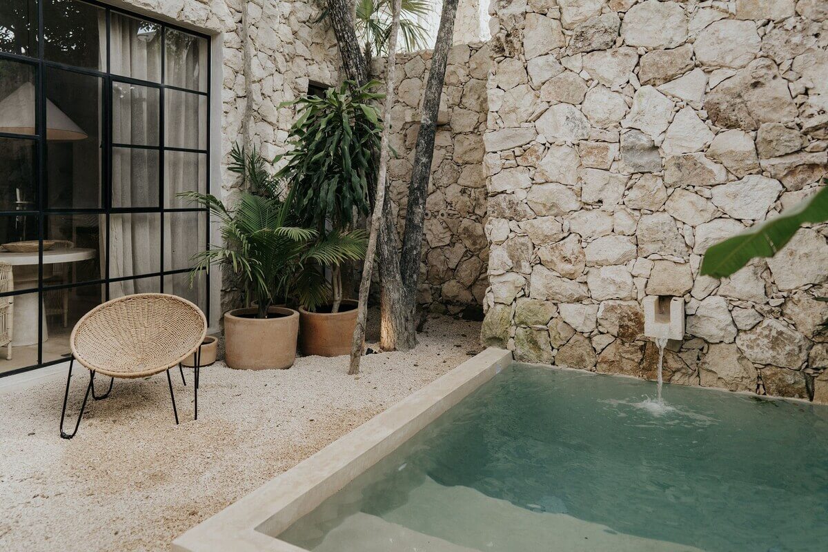 outdoor-space-terrace-swimming-pool-apartment-tulum-nordroom