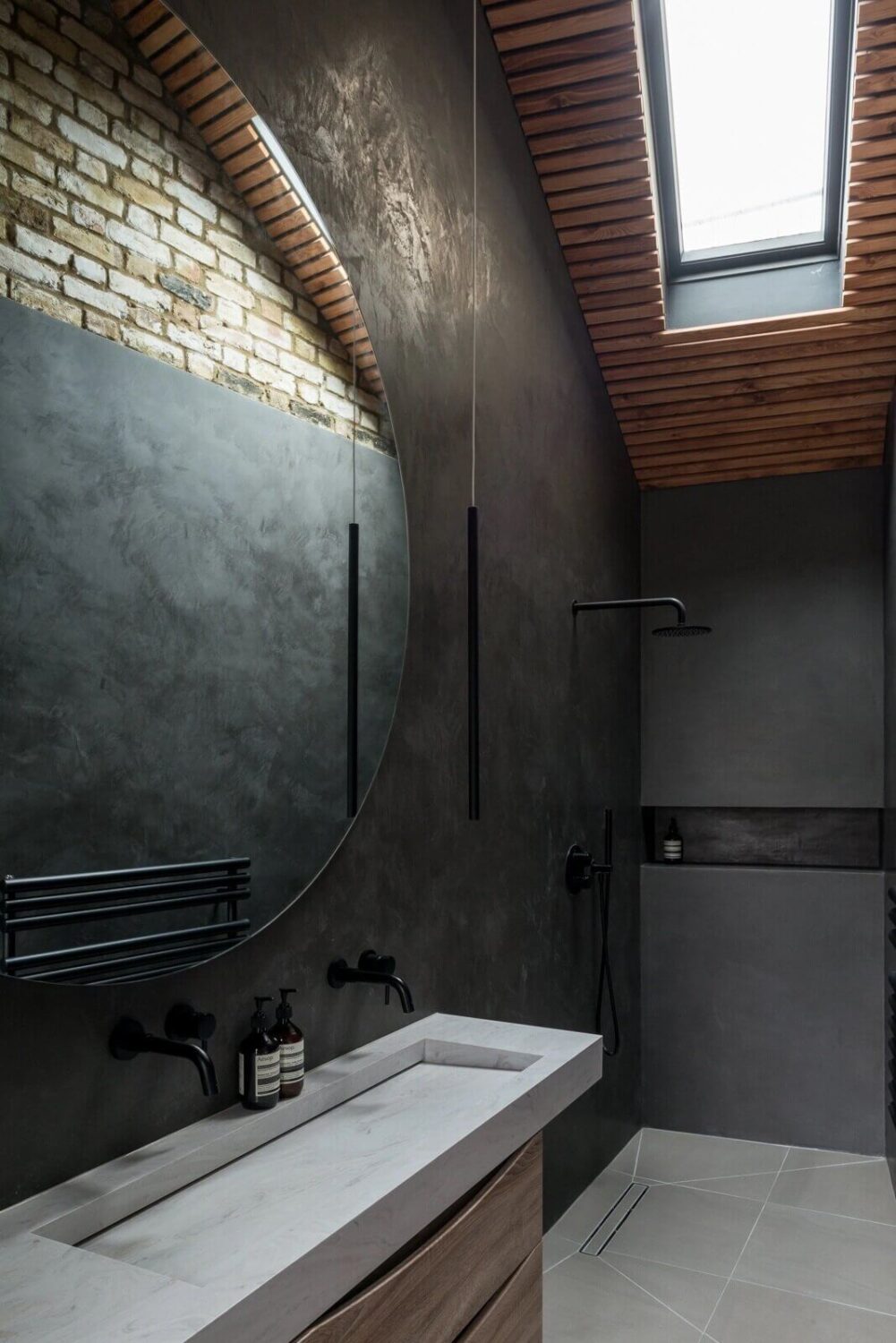 black-modern-bathroom-skylight-nordroom
