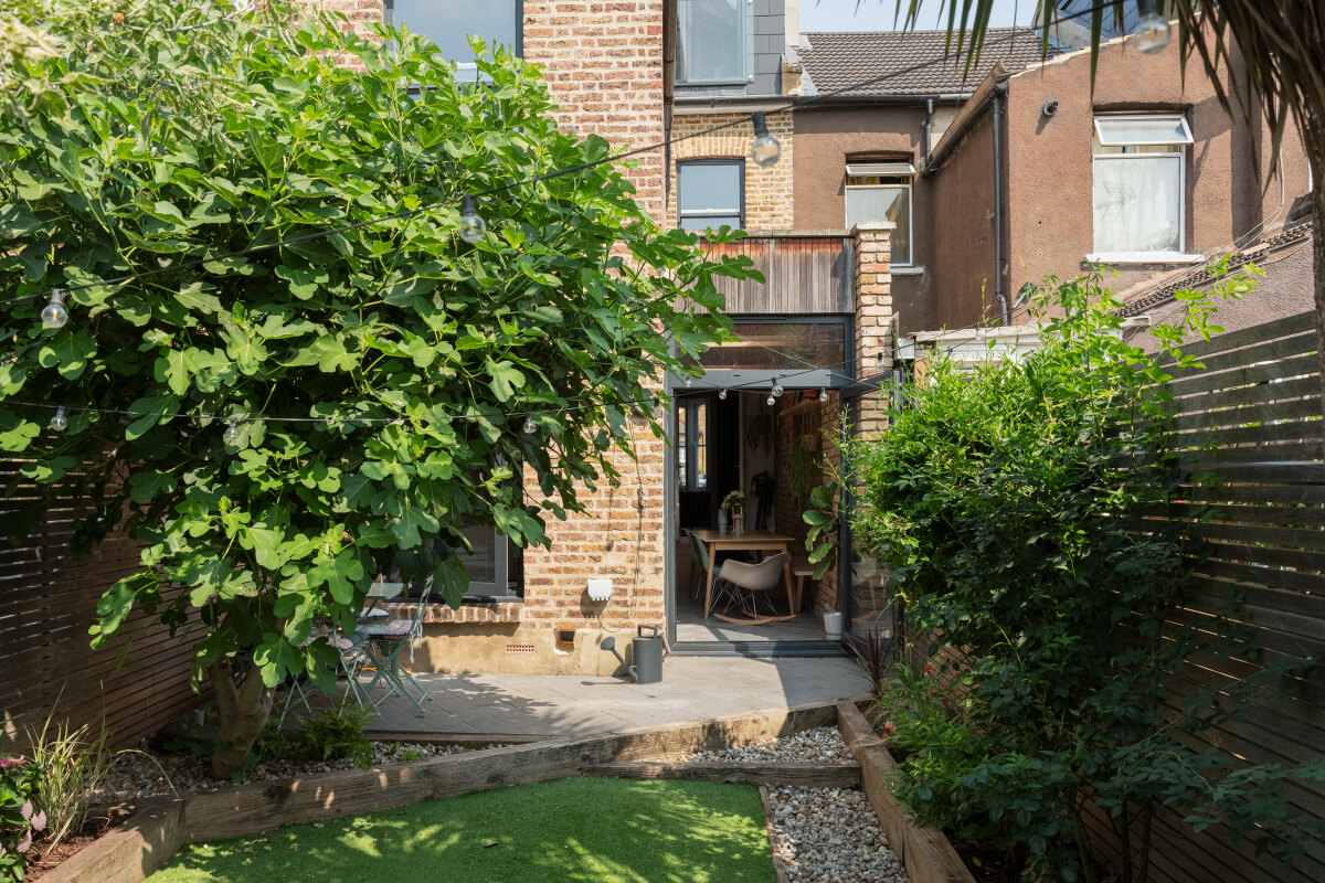 small garden city home