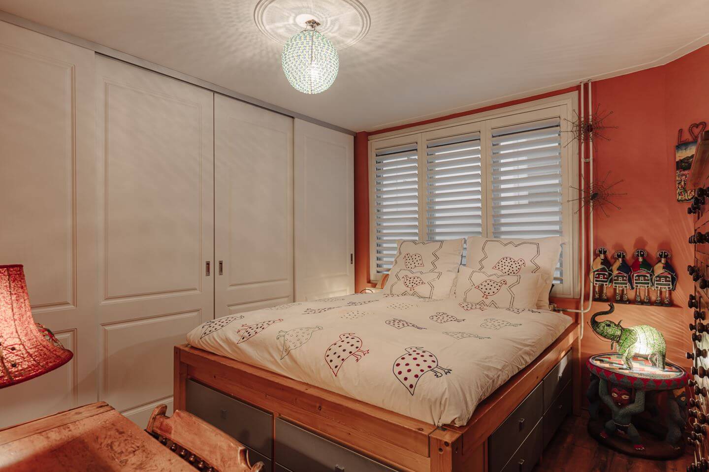 terracotta bedroom