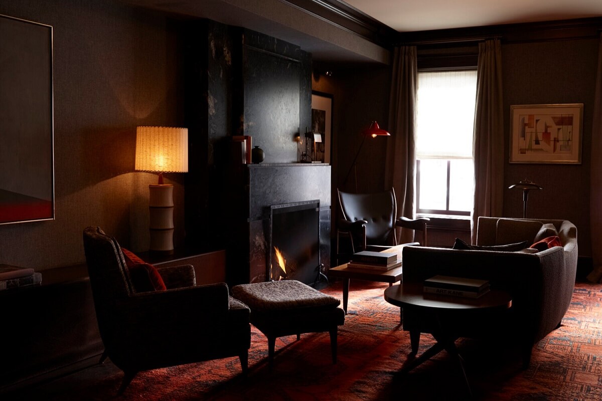 the-architect-sitting-area-the-maker-hotel-hudson-nordroom