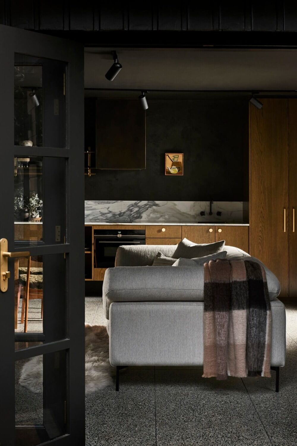 the-river-studio-airbnb-australia-terrazzo-floor-studio-nordroom