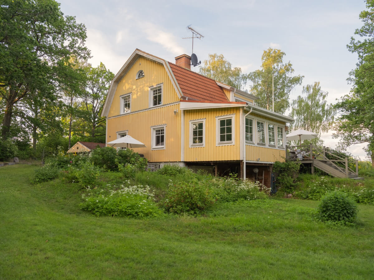 yellow swedish country house