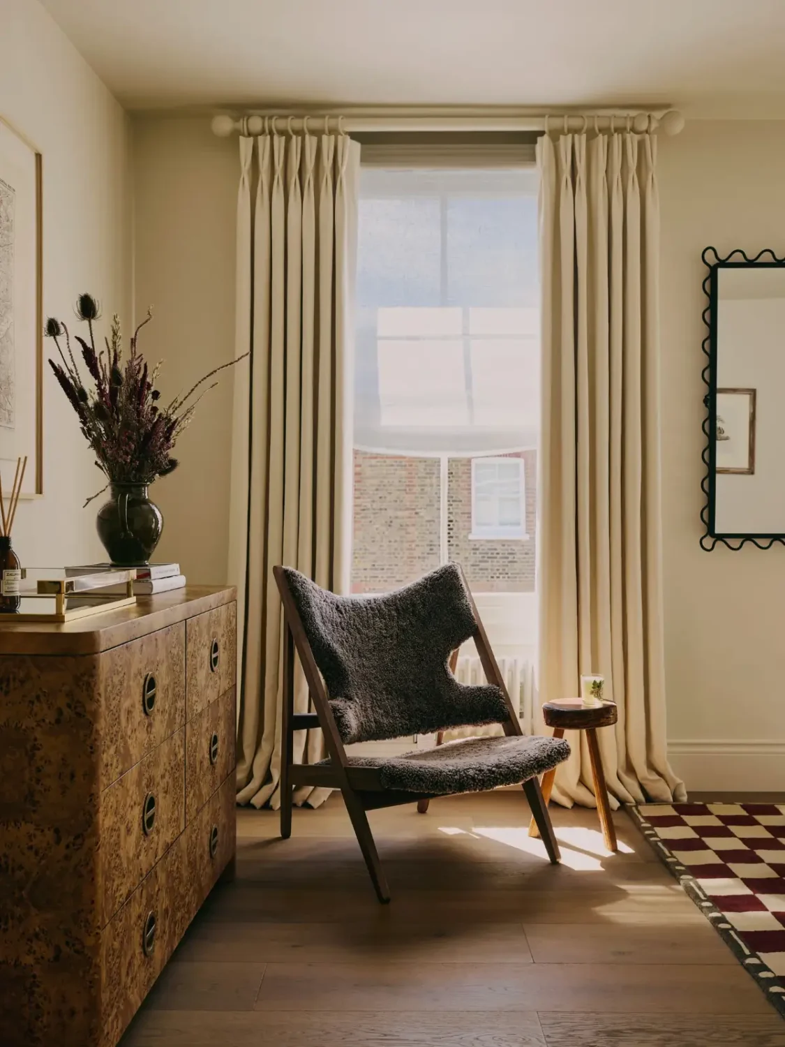 bedroom chair
