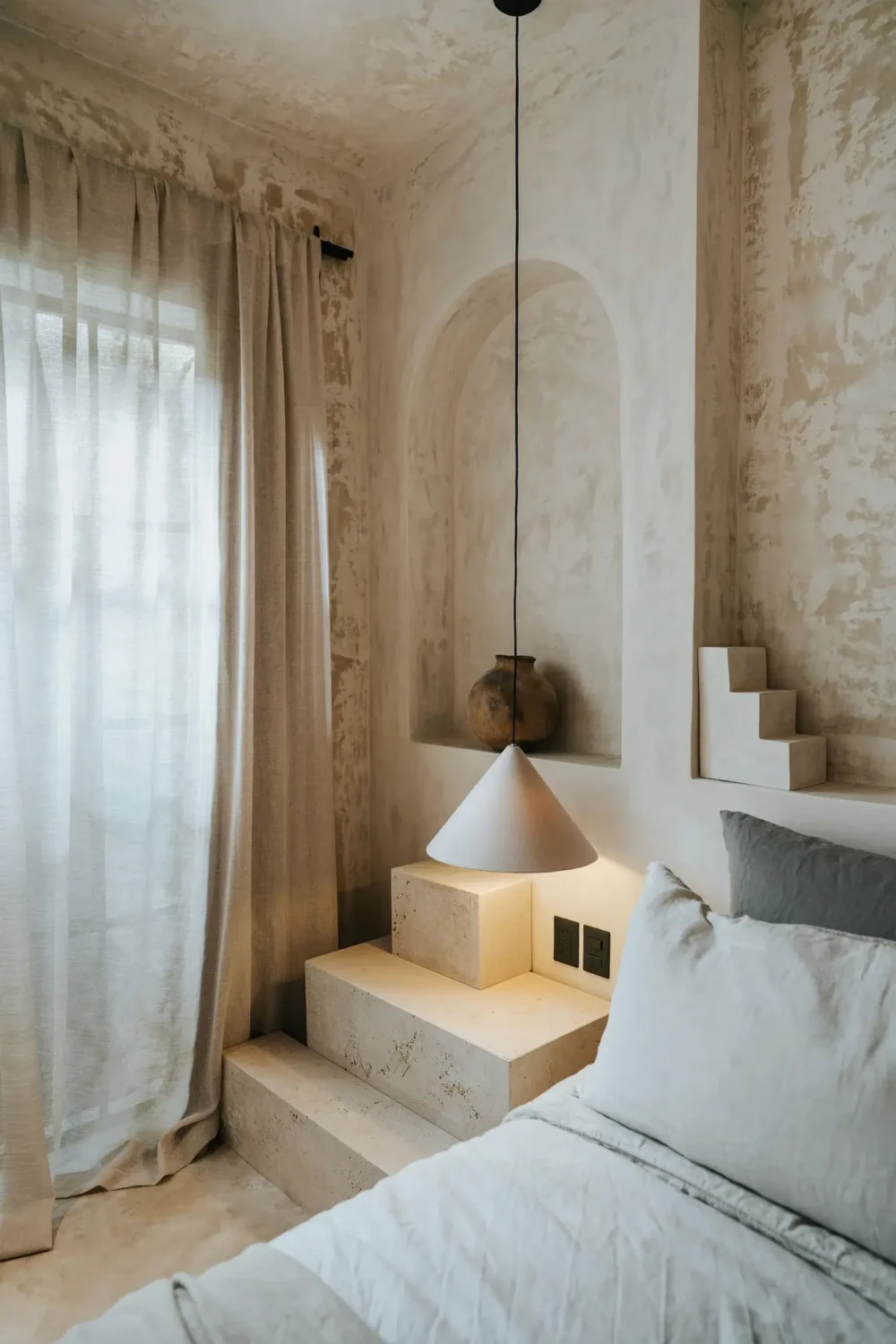 bedroom-detail-low-hanging-pendant-light-niche-nordroom