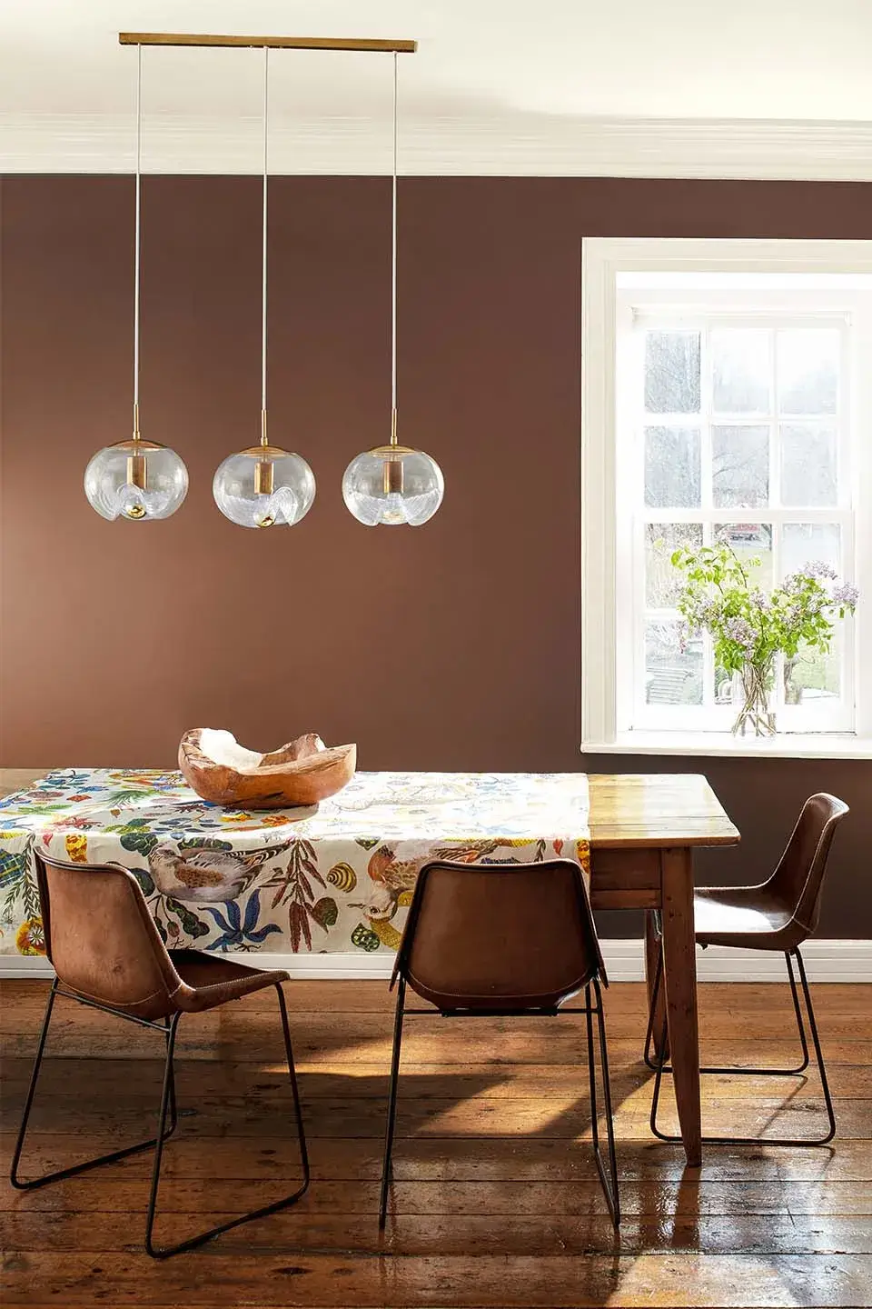 dining Room Leather Saddle Brown benjamin moore
