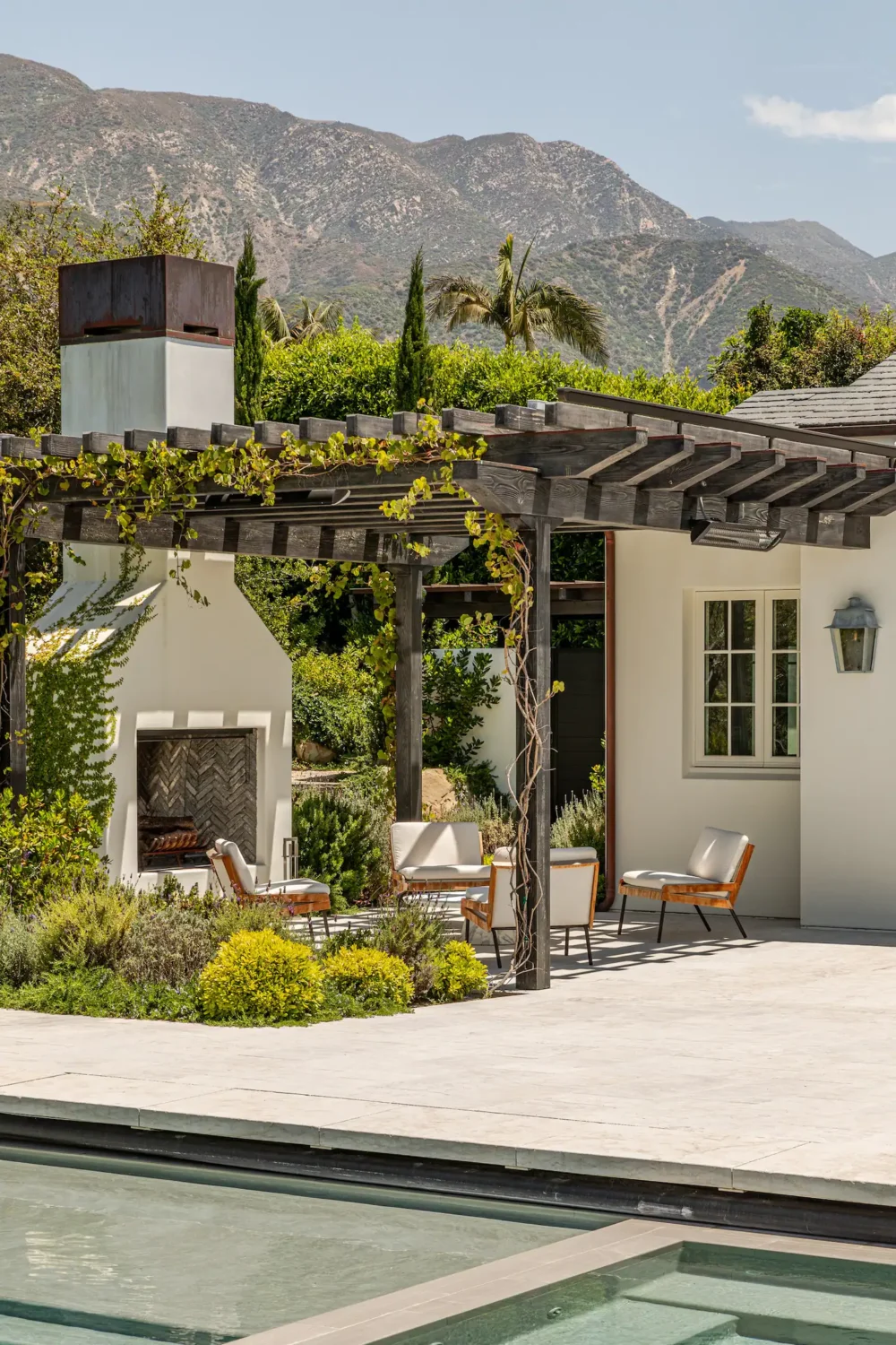 garden-terrace-outdoor-fireplace-nordroom
