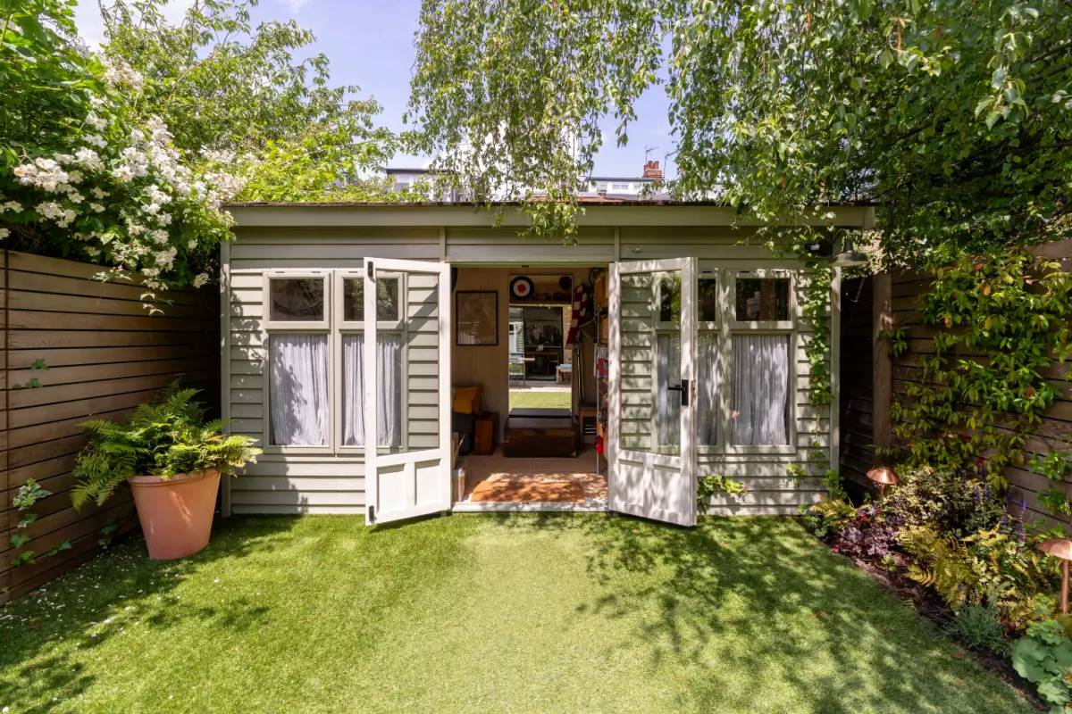 garden with shed