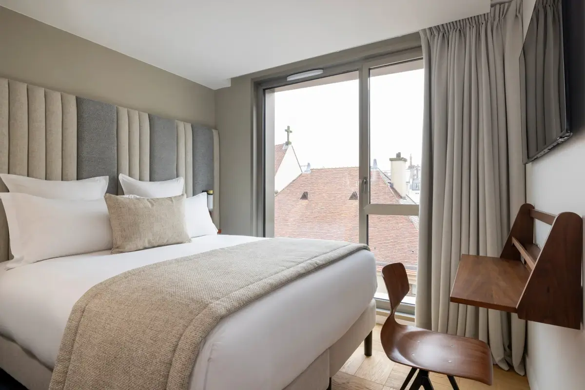 hotel pilgrim chambres classique 04016a7909 hotel pilgrim md 65646054351d4059625312 Top Boutique & Design Hotels in the Latin Quarter of Paris