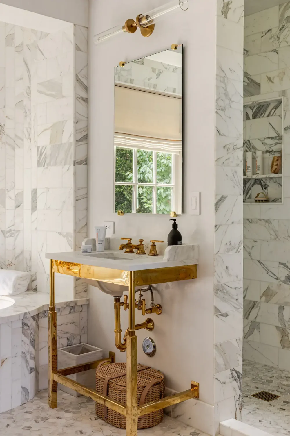 sink-marble-bathroom-gwyneth-paltrow-nordroom