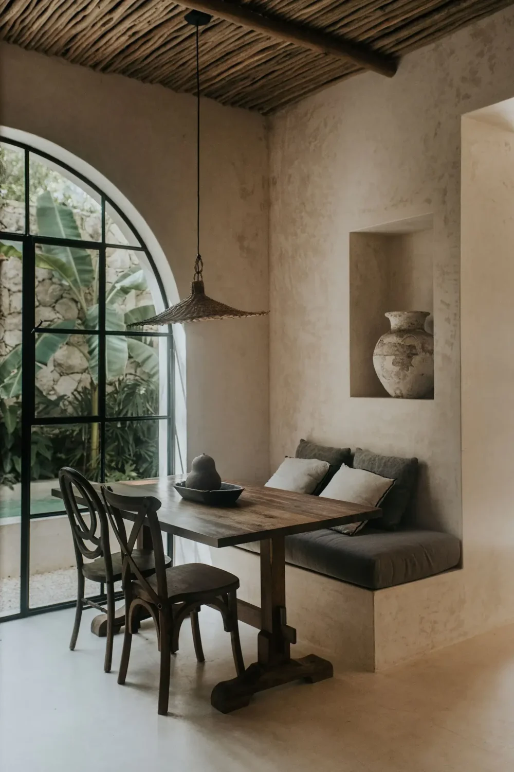wooden-dining-table-built-in-bench-wooden-ceiling-airbnb-home-tulum-nordroom